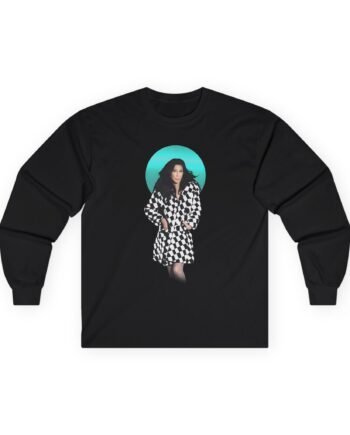 Cher Checkered Trench Coat Photo Unisex Ultra Cotton Long Sleeve Tee